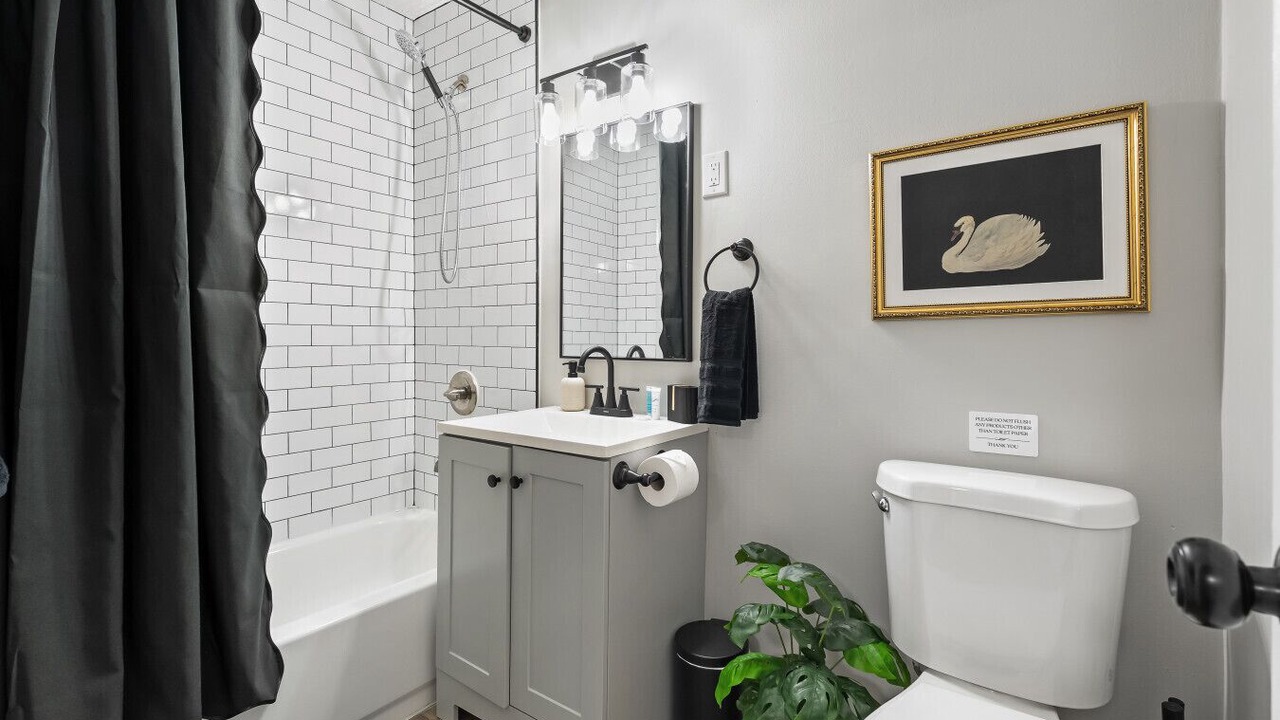 Photo of Bathroom in Grove City