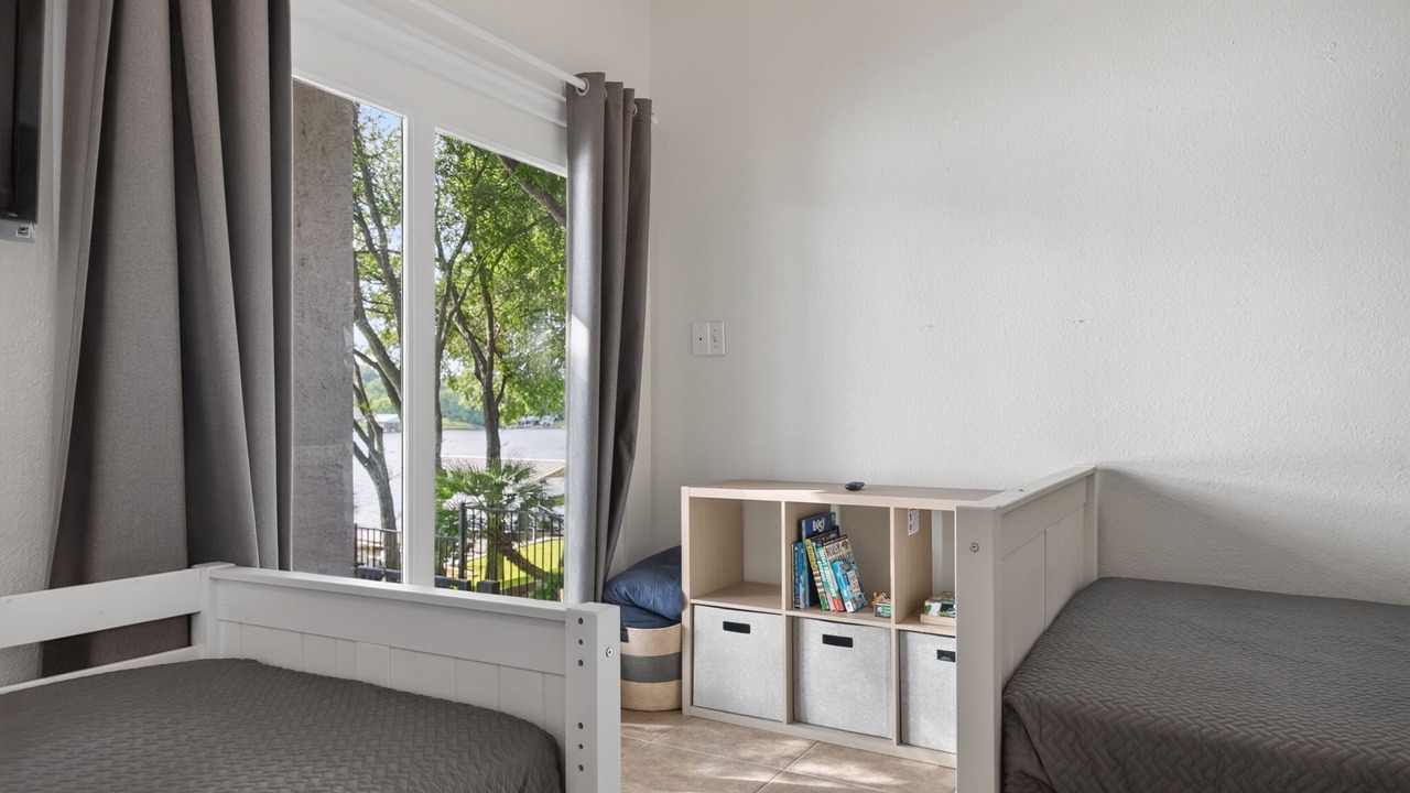 Photo of Bedroom in Sunrise Beach Village