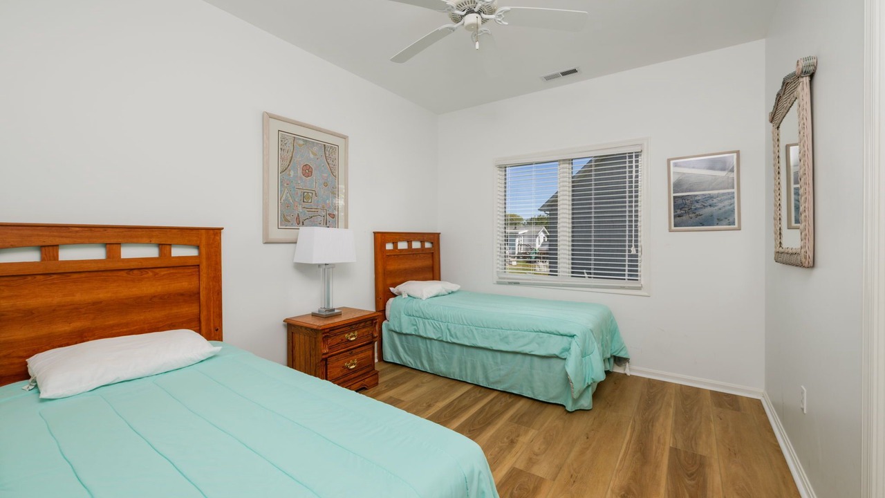 Photo of Bedroom in Cedar Neck