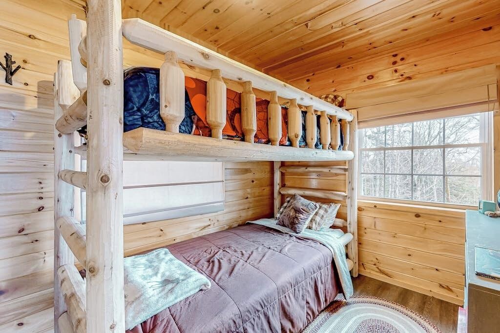 Photo of Bedroom in Greenville Junction