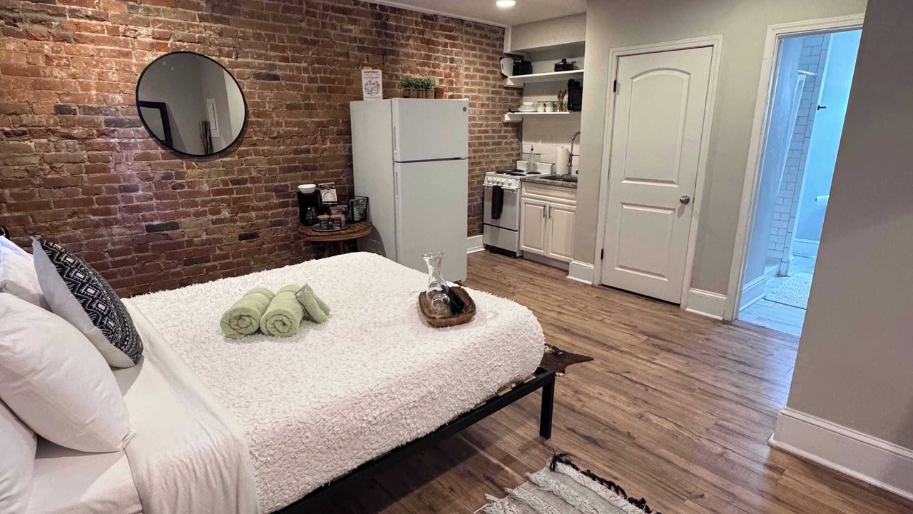 Photo of Bedroom in Short North