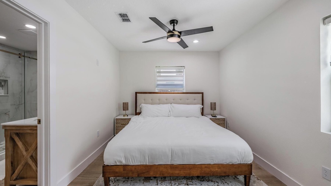 Photo of Bedroom in Sun Bay South