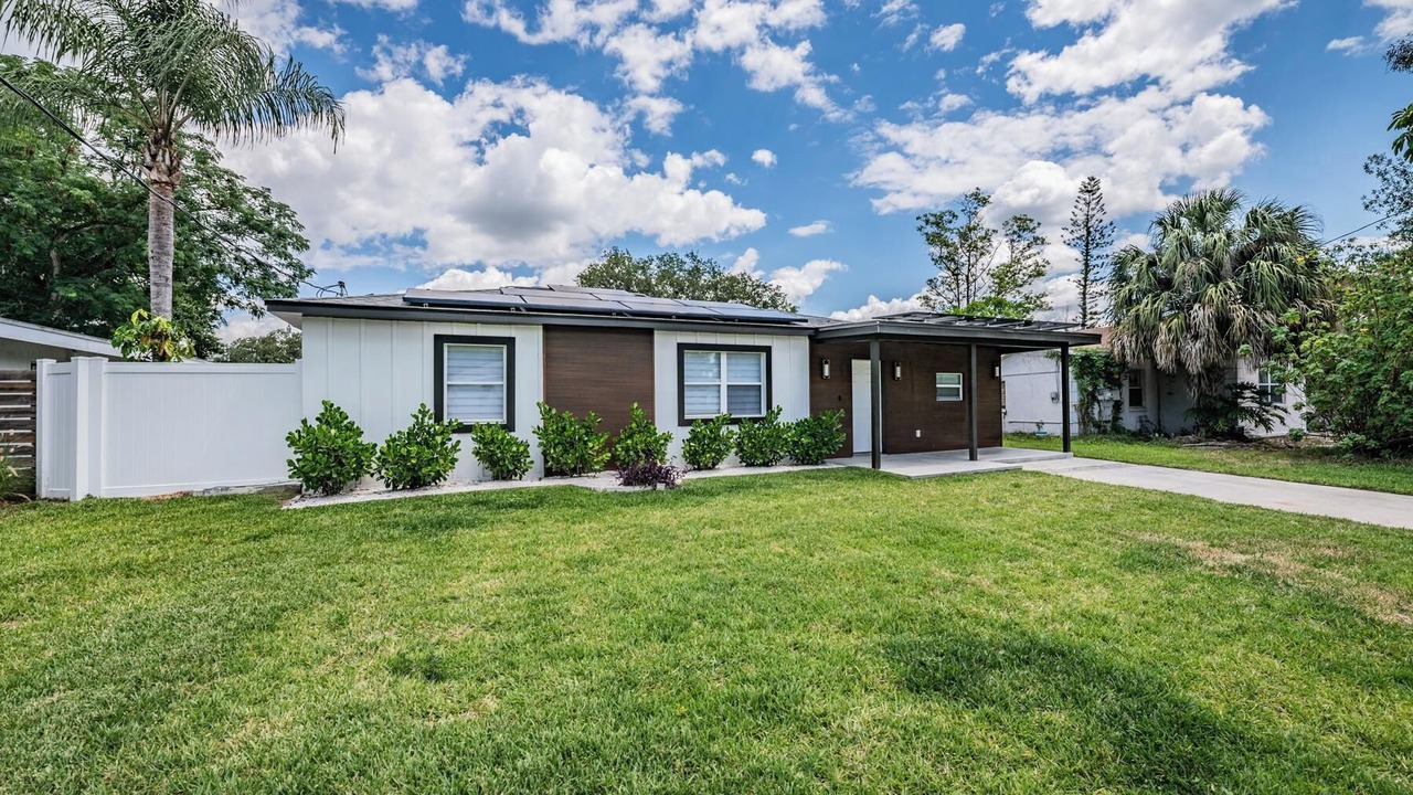 Photo of Outdoor in Sun Bay South