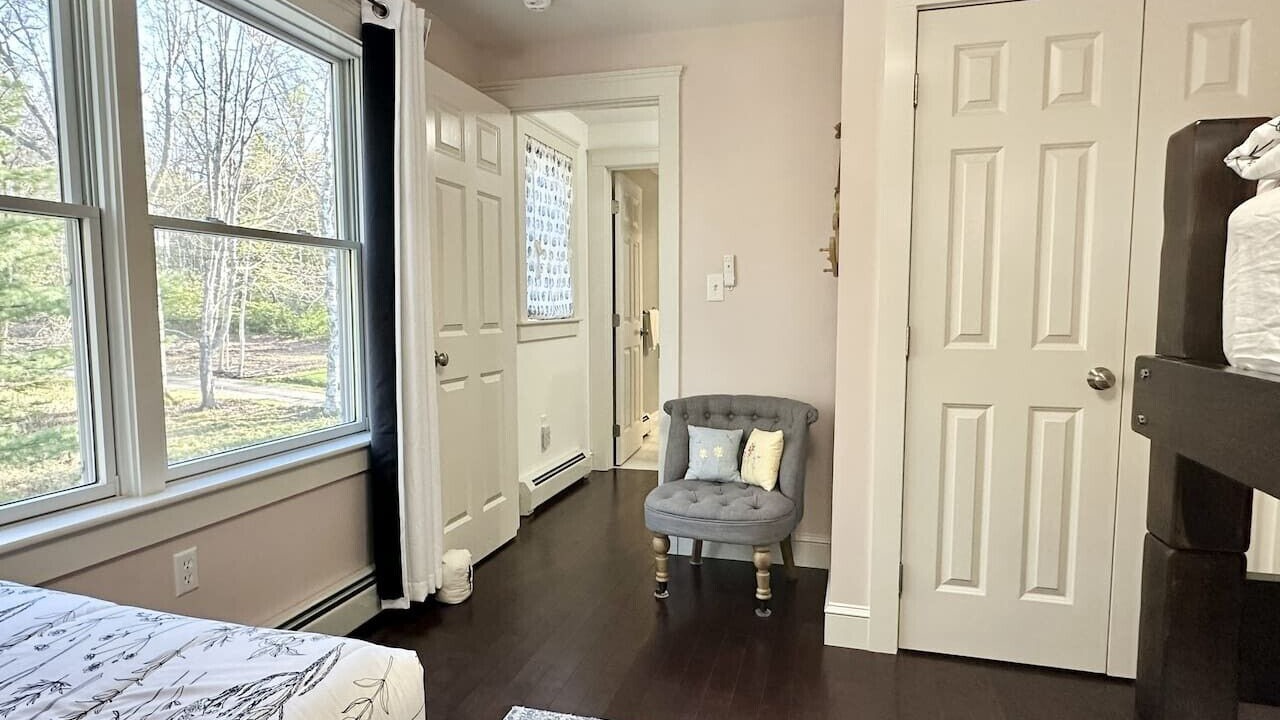 Photo of Bedroom in Salsbury Cove