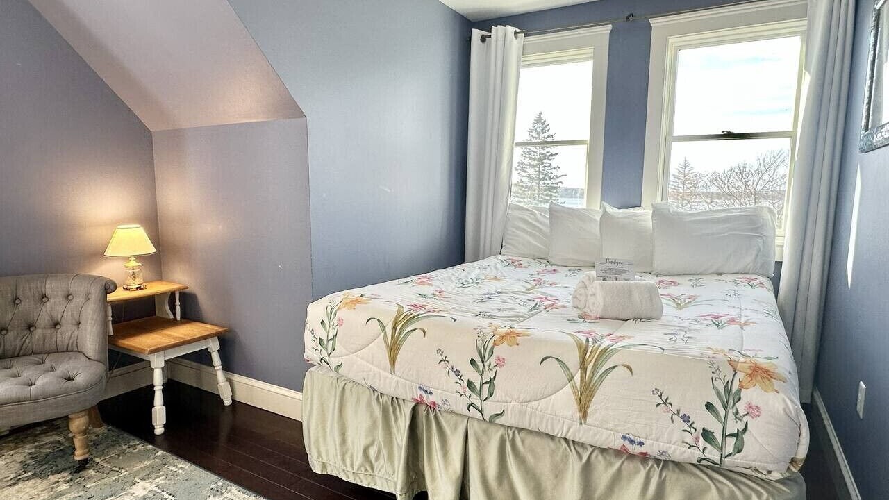 Photo of Bedroom in Salsbury Cove
