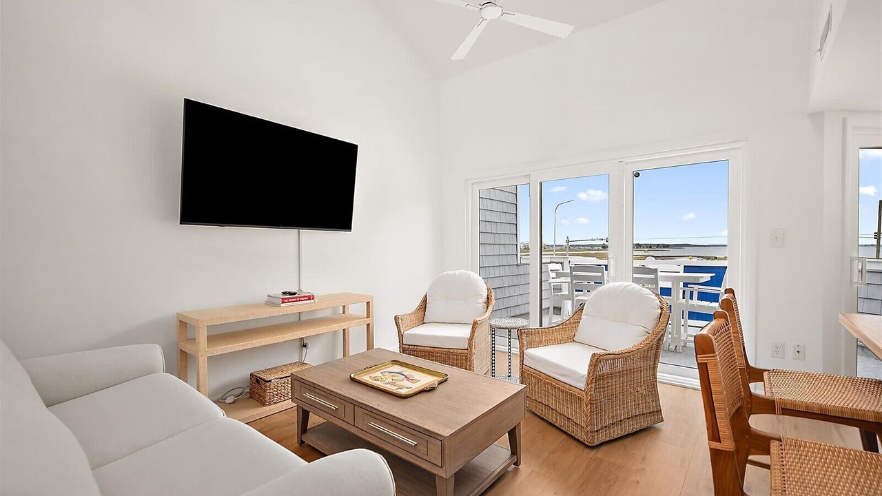 Photo of Livingroom in Fenwick Island