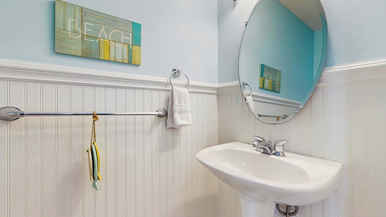 Photo of Bathroom in Sunset Island