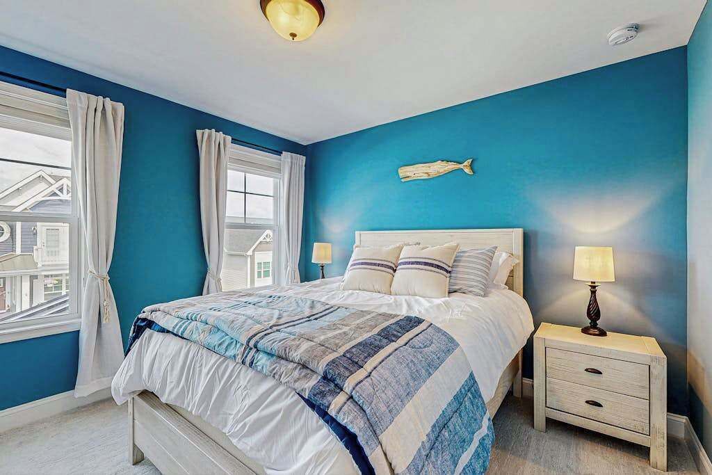 Photo of Bedroom in Cedar Neck