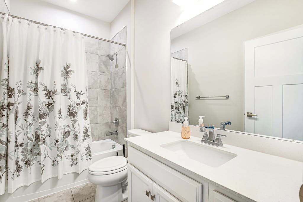 Photo of Bathroom in Ocean View