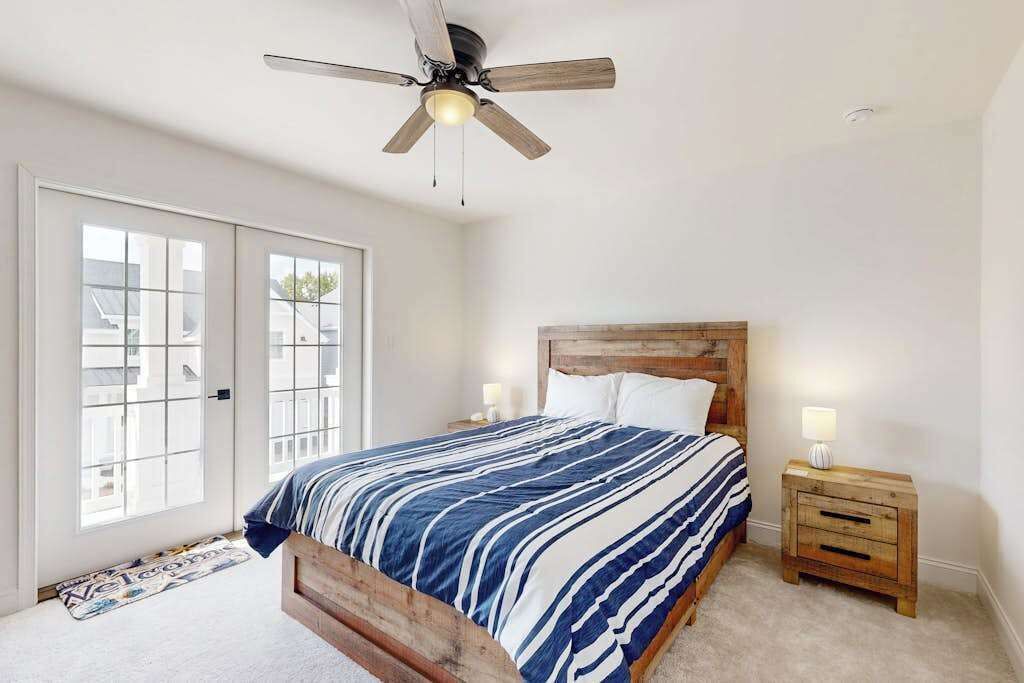 Photo of Bedroom in Cedar Neck