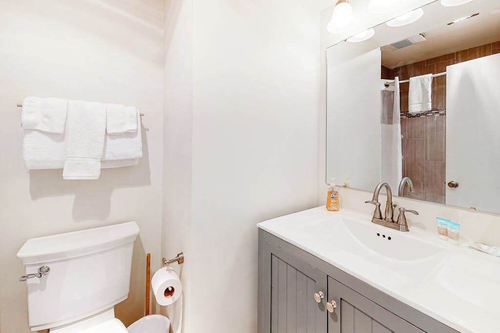 Photo of Bathroom in Bethany Beach