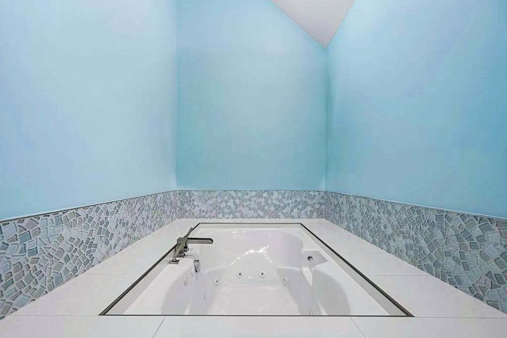 Photo of Bathroom in Dewey Beach