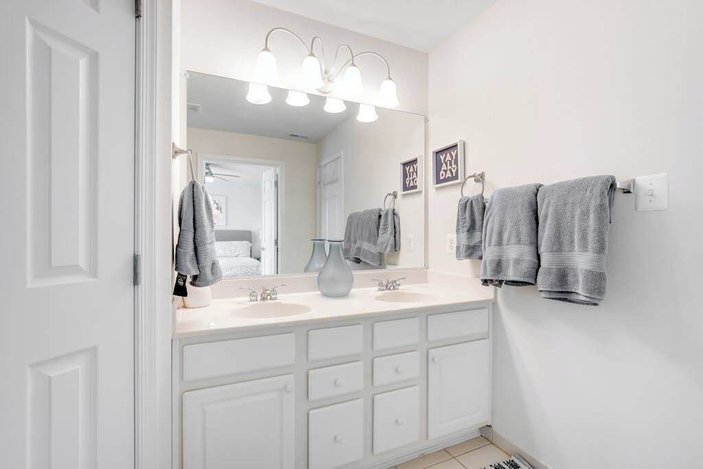 Photo of Bathroom in Bethany Beach