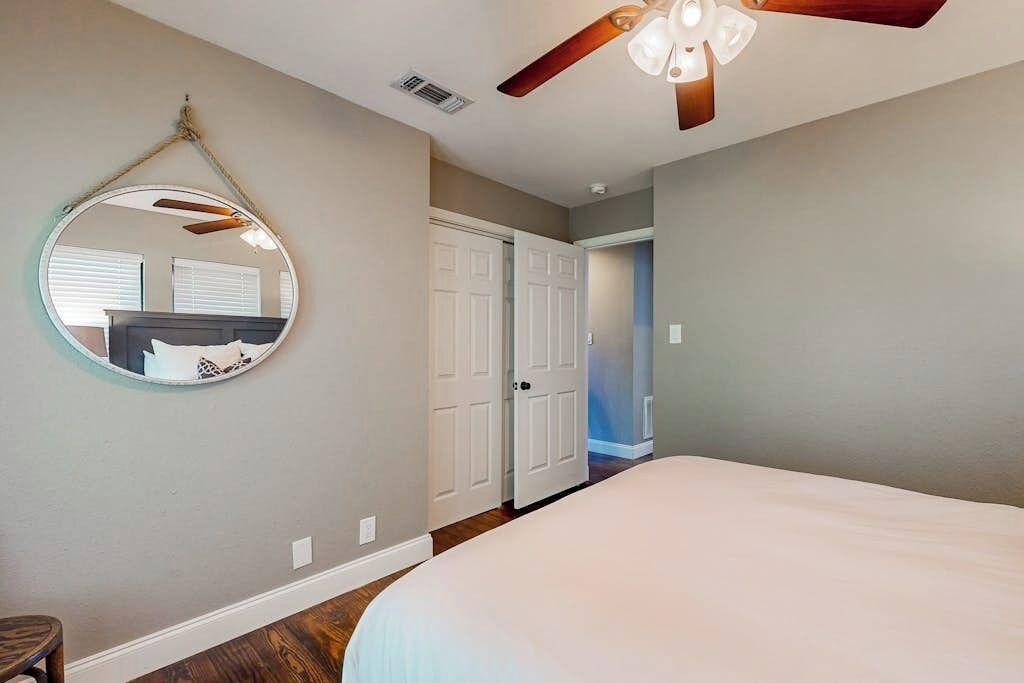 Photo of Bedroom in Spicewood
