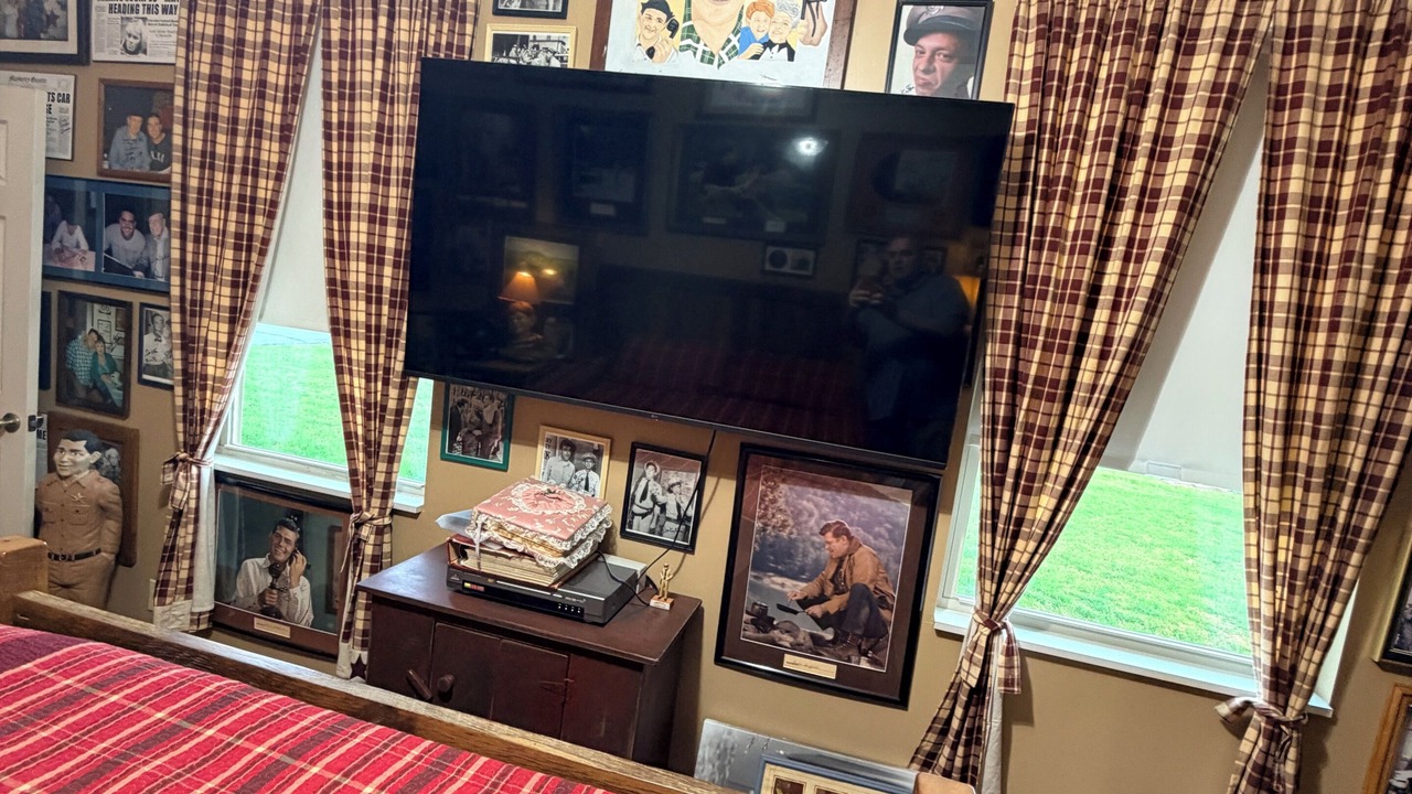 Photo of Bedroom in South Charleston