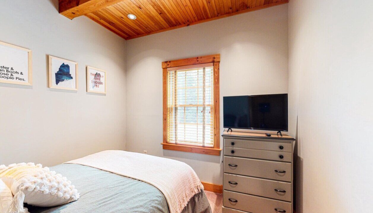 Photo of Bedroom in Kingfield