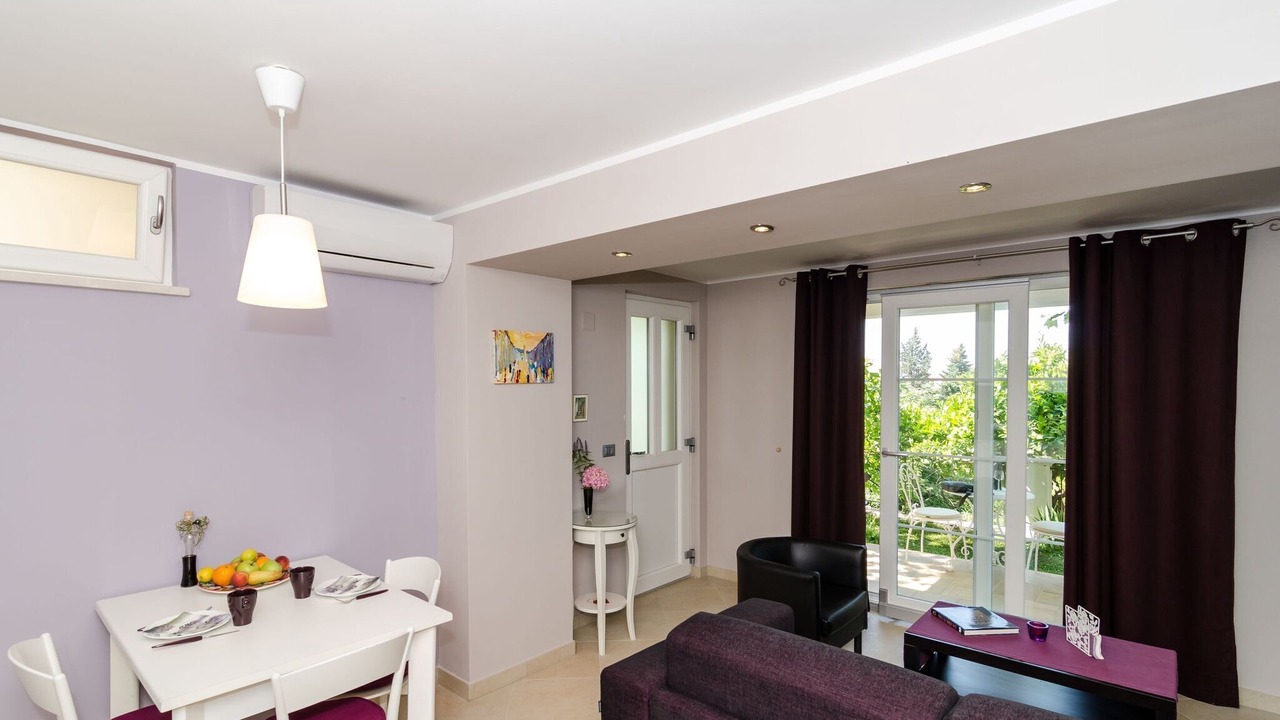 Photo of Livingroom in Gornji Kono