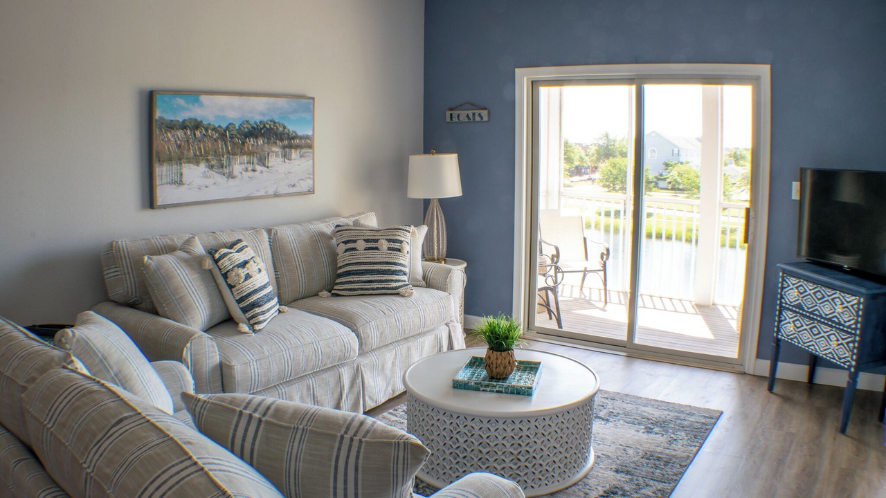 Photo of Livingroom in Villages of Five Points