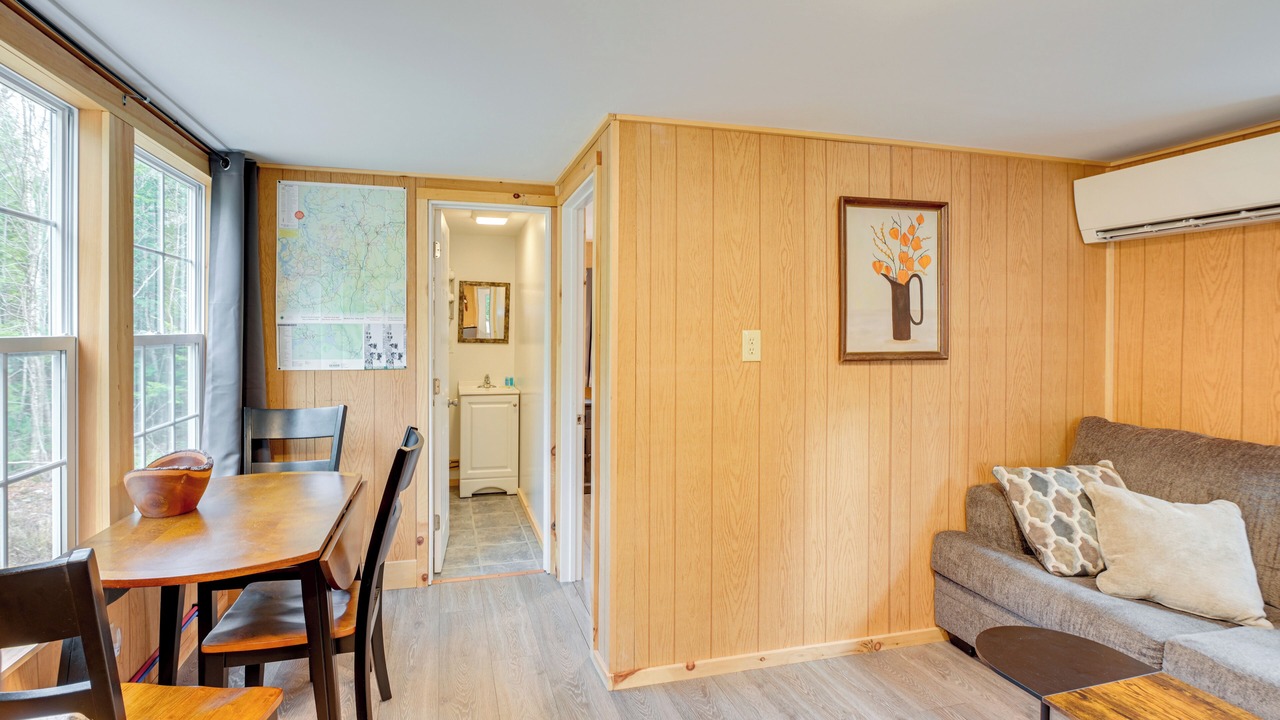 Photo of Livingroom in Brownville