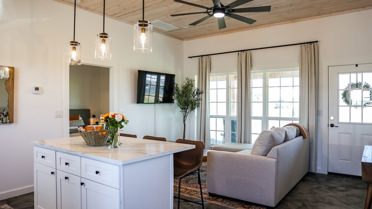 Photo of Livingroom in Fredericksburg