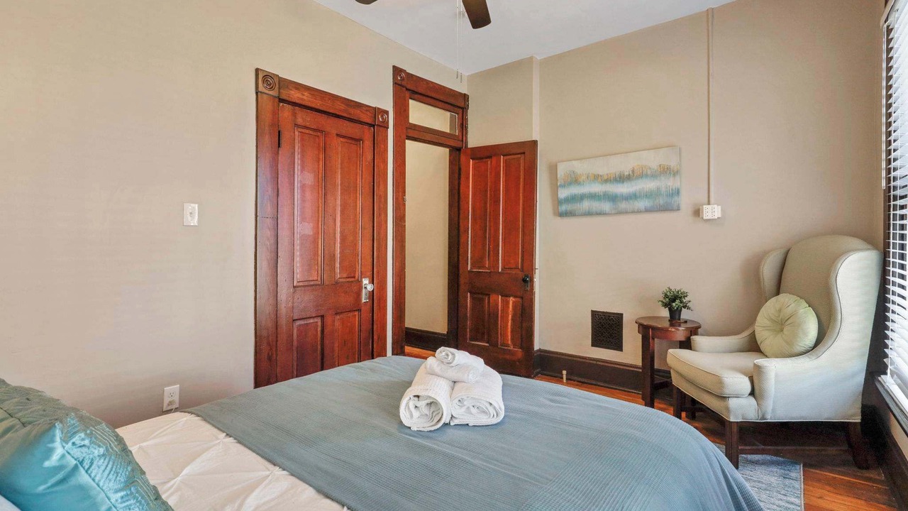 Photo of Bedroom in Victorian Village
