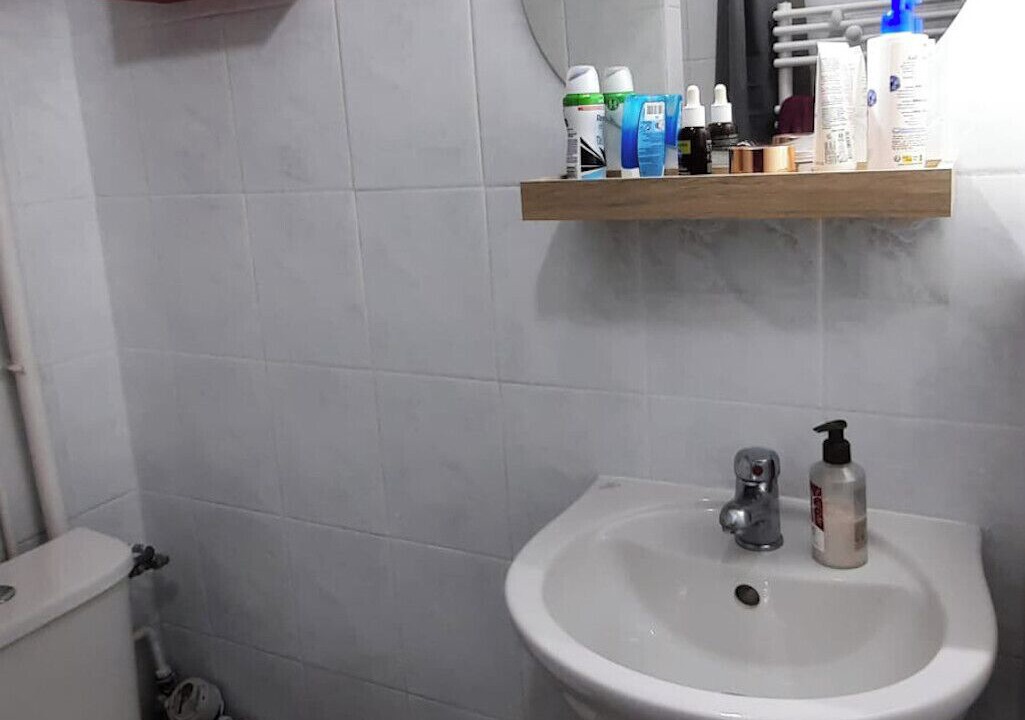 Photo of Bathroom in Montreuil