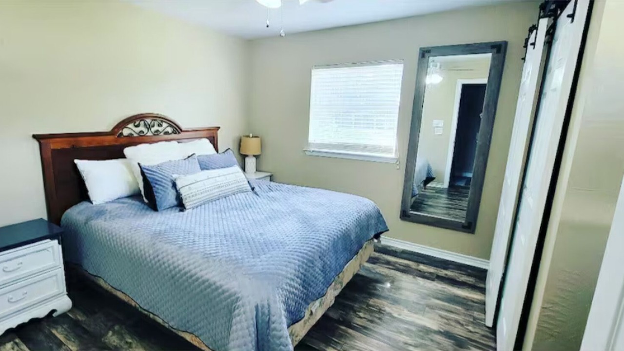 Photo of Bedroom in Brookeland