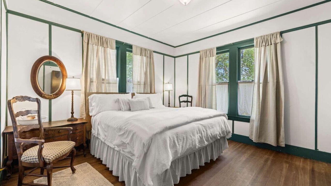 Photo of Bedroom in Fredericksburg