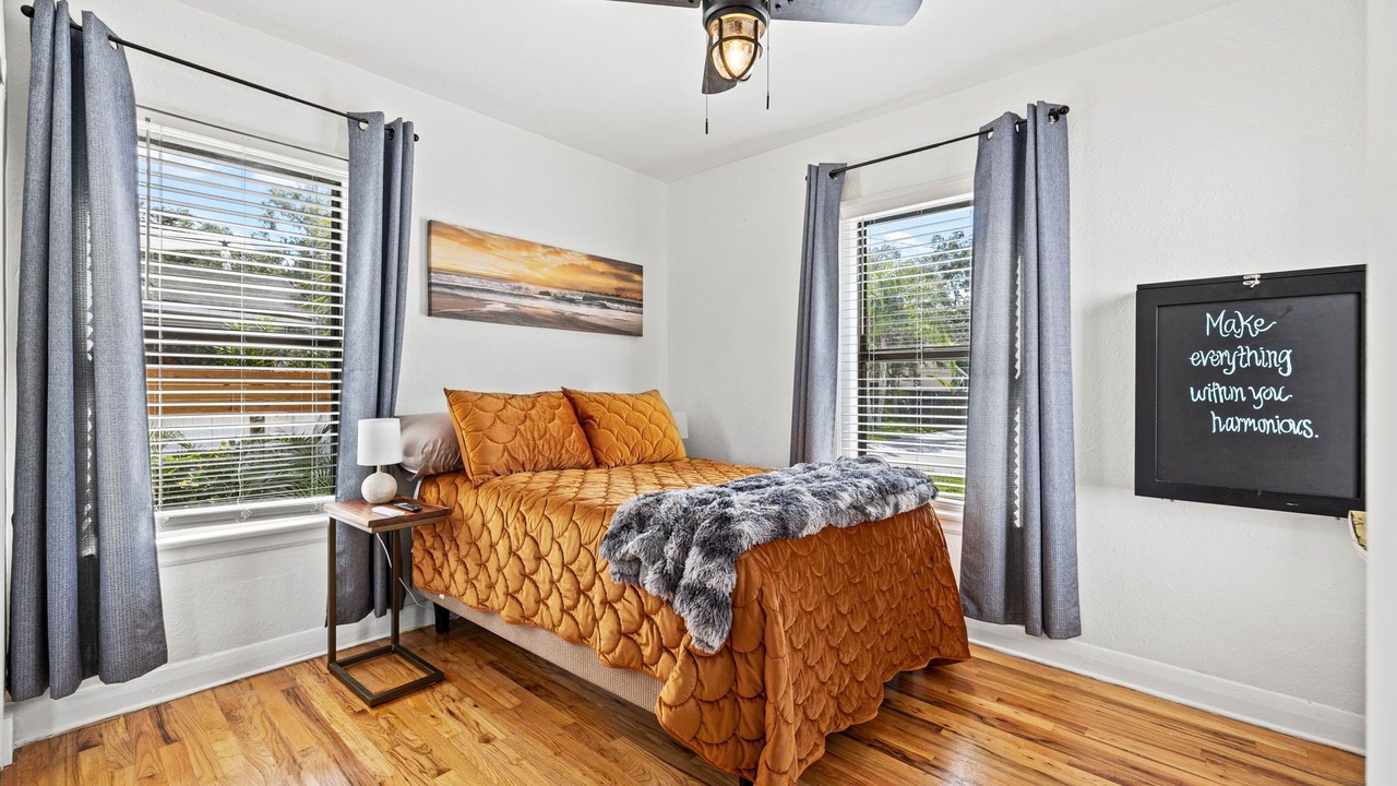 Photo of Bedroom in Sun Bay South