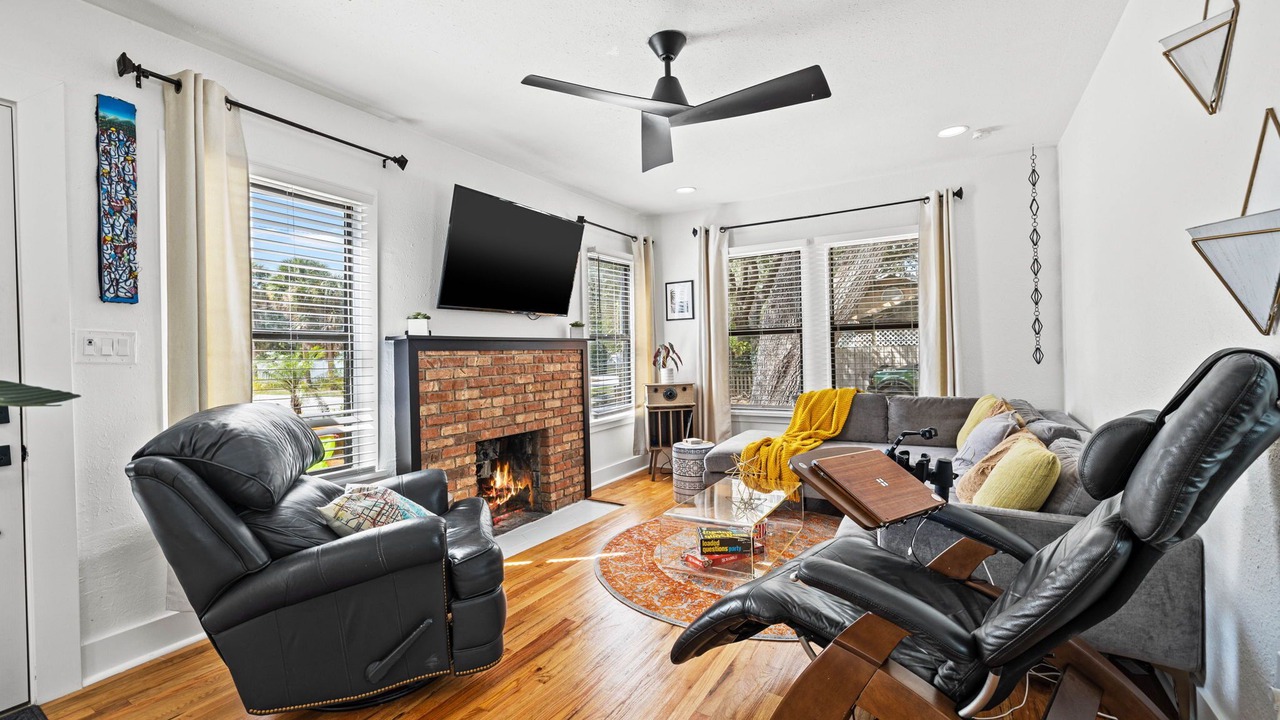 Photo of Livingroom in Sun Bay South
