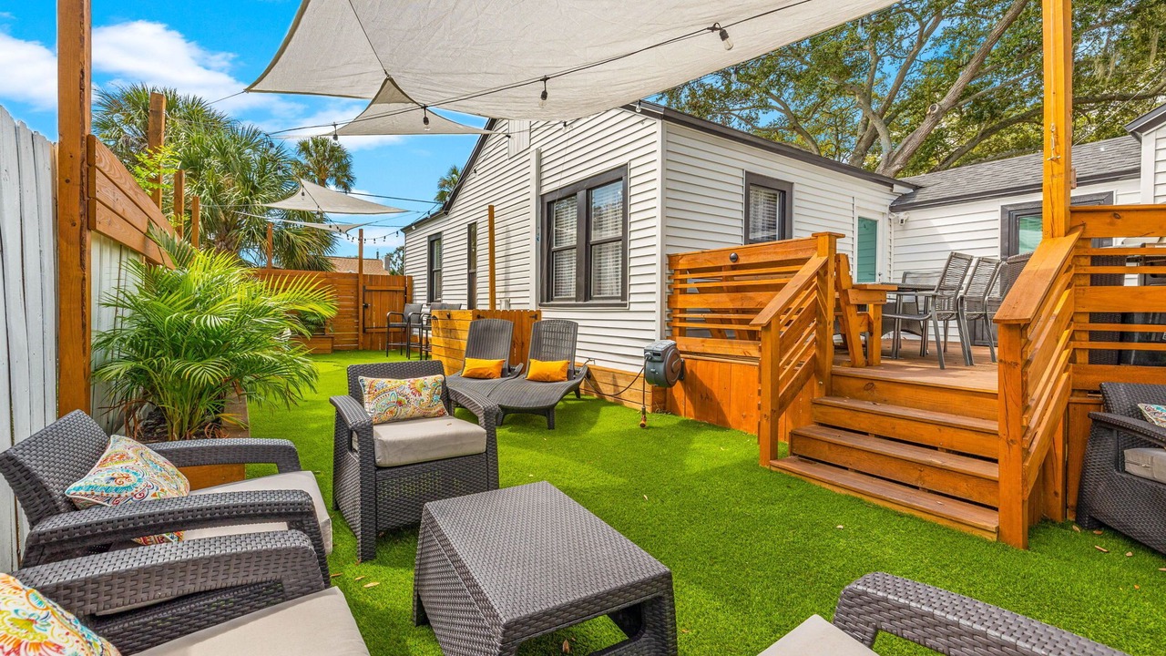 Photo of Patio Balcony in Sun Bay South