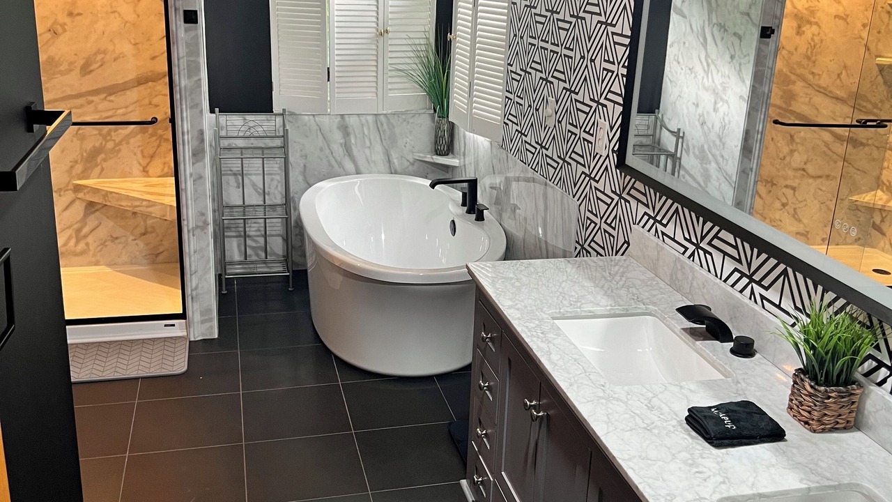 Photo of Bathroom in Reynoldsburg