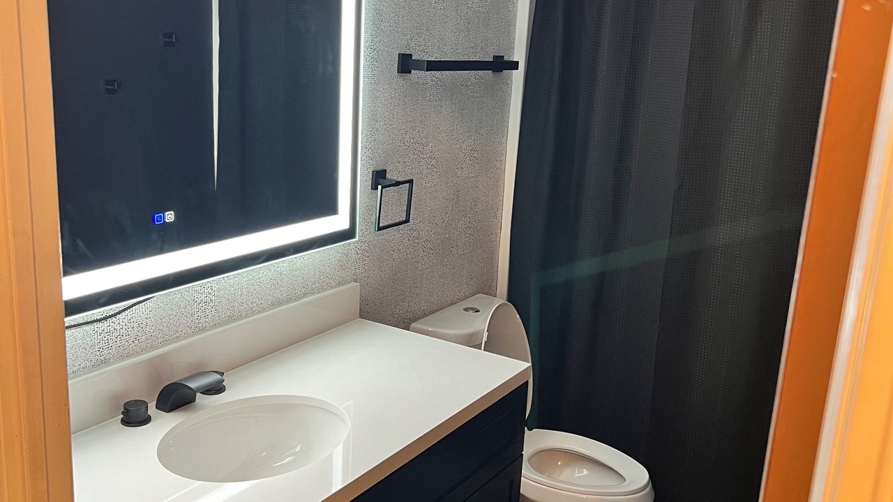 Photo of Bathroom in Reynoldsburg