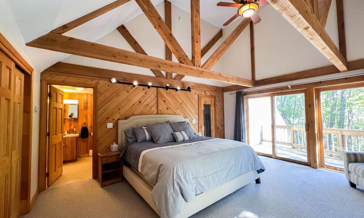 Photo of Bedroom in North Conway