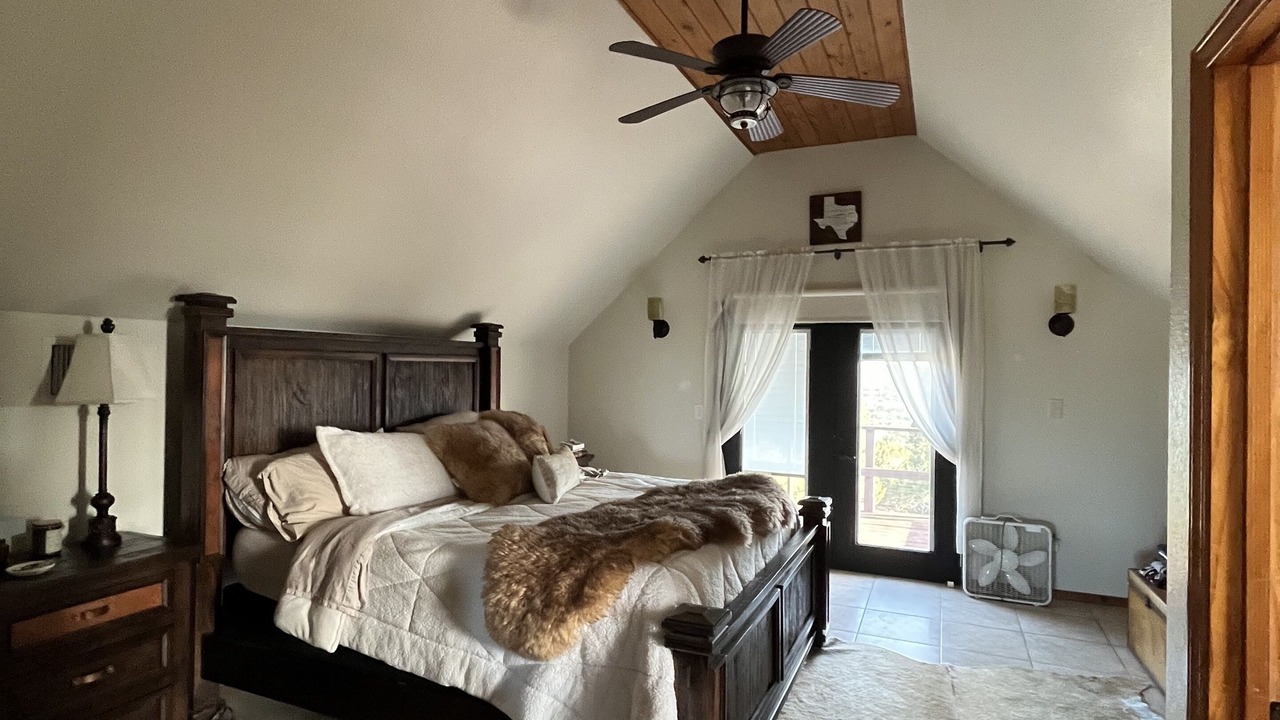 Photo of Bedroom in Kerrville