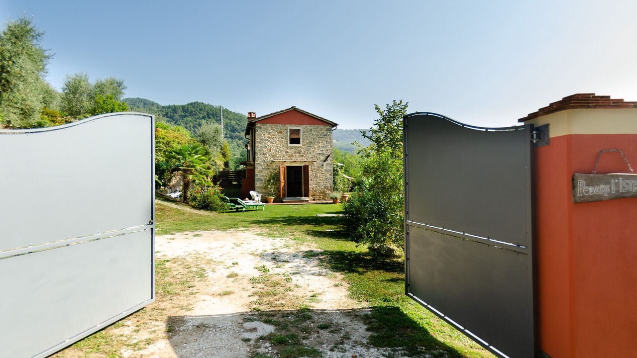 Photo of Outdoor in Massa e Cozzile