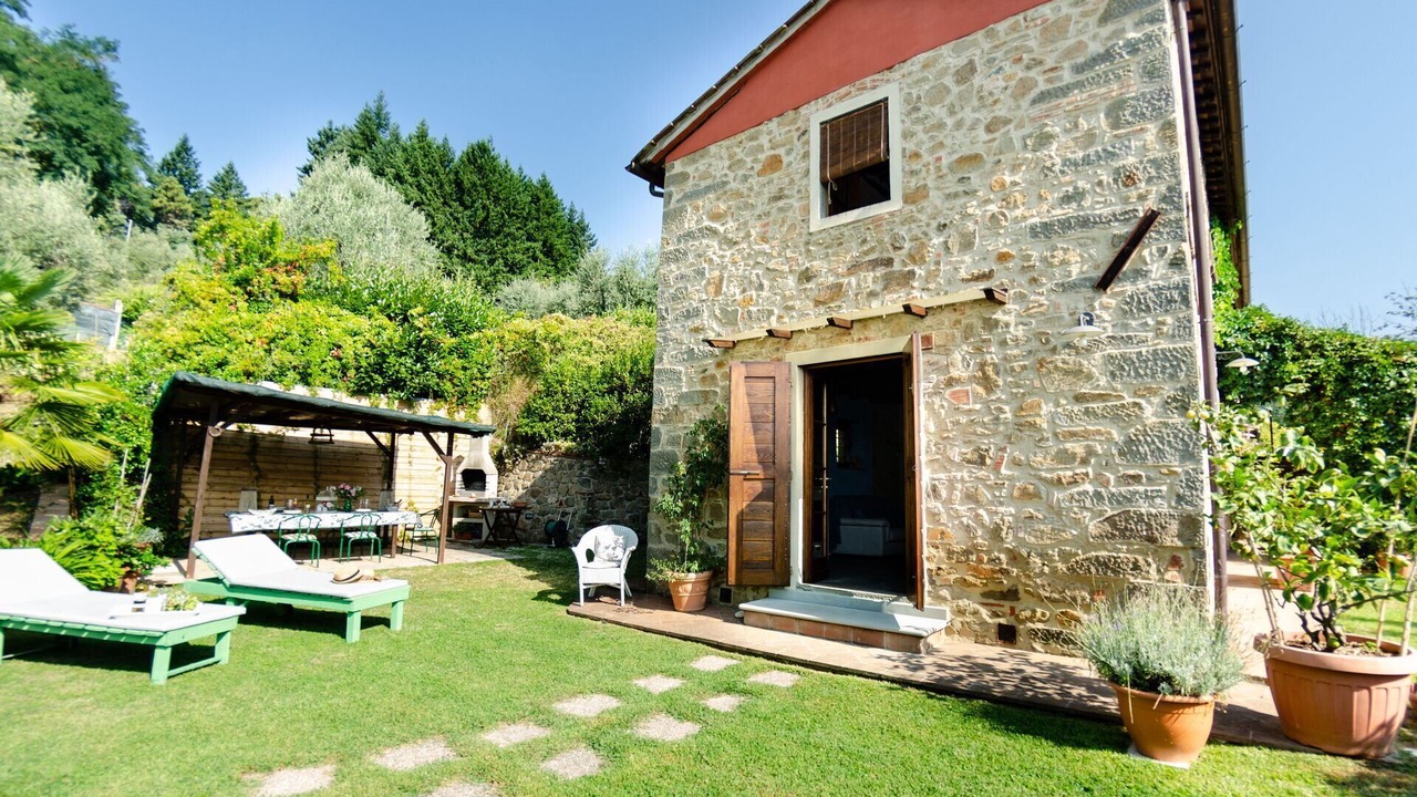 Photo of Patio Balcony in Massa e Cozzile