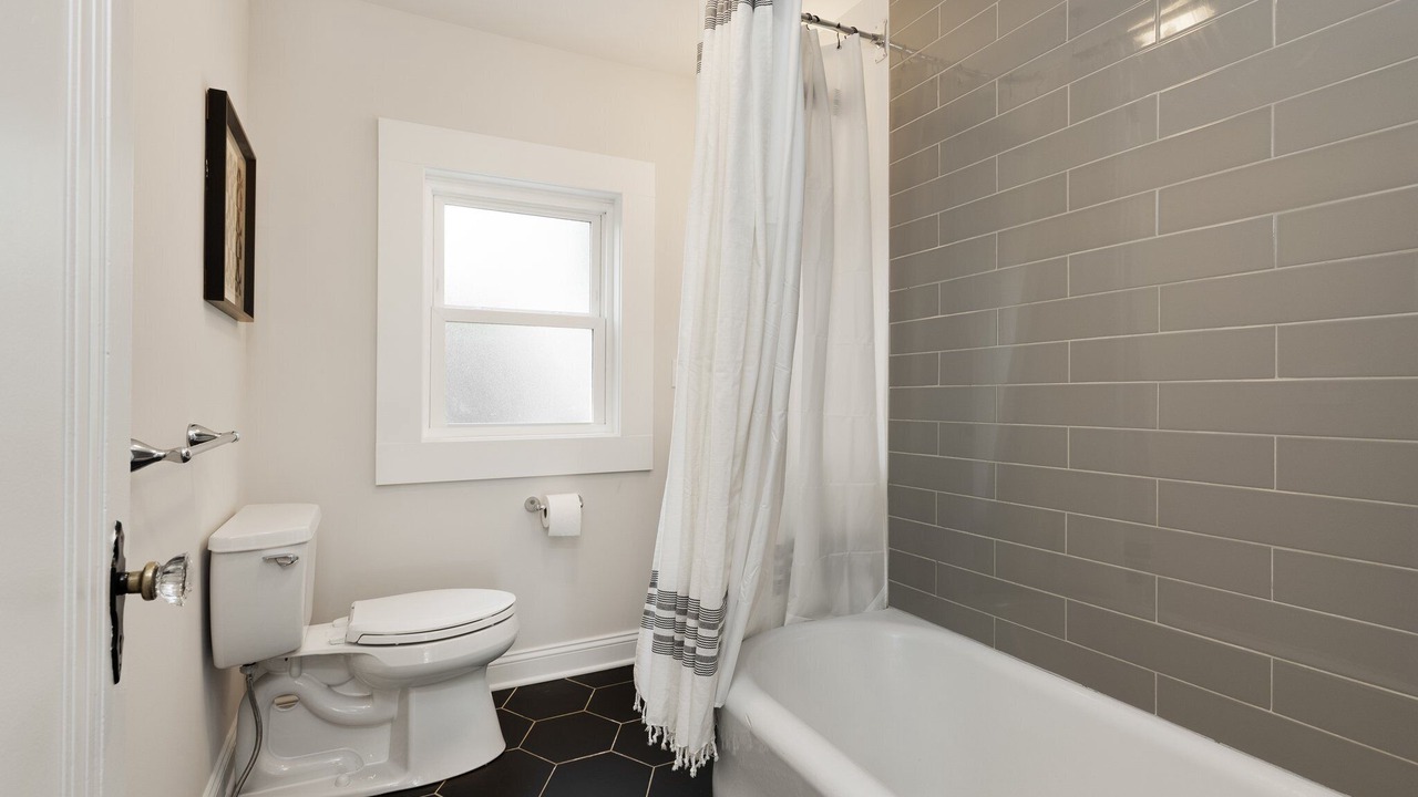 Photo of Bathroom in Clintonville