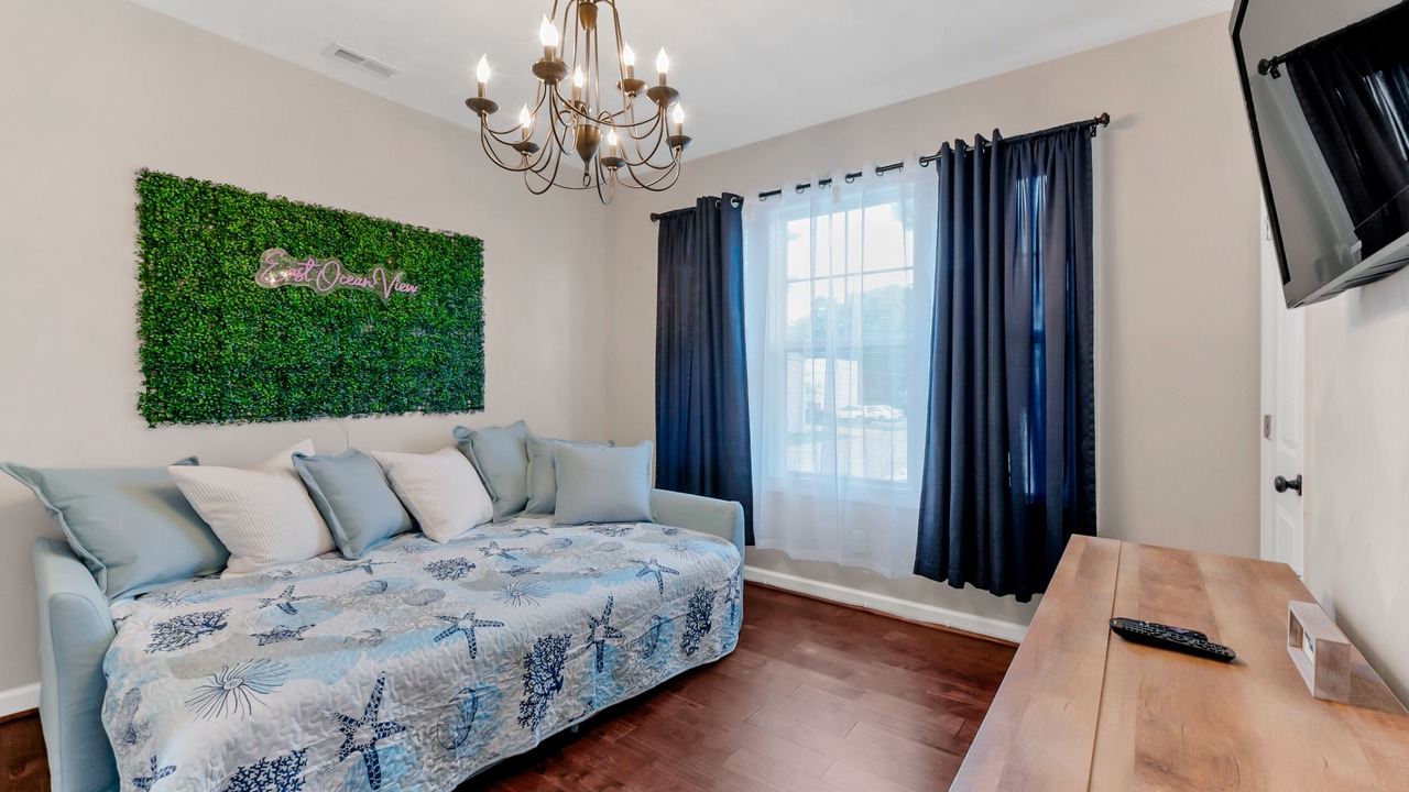 Photo of Bedroom in East Ocean View