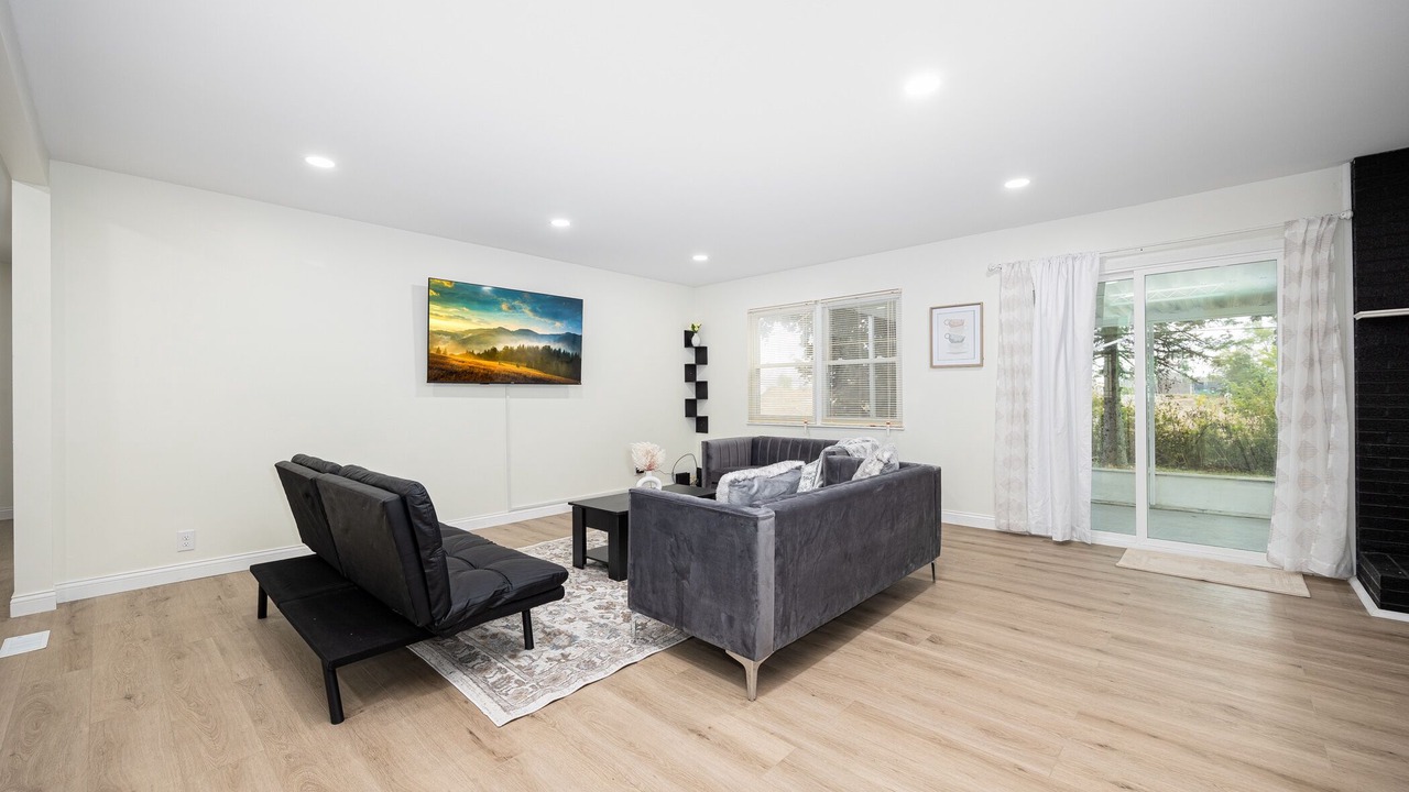 Photo of Livingroom in Hilliard