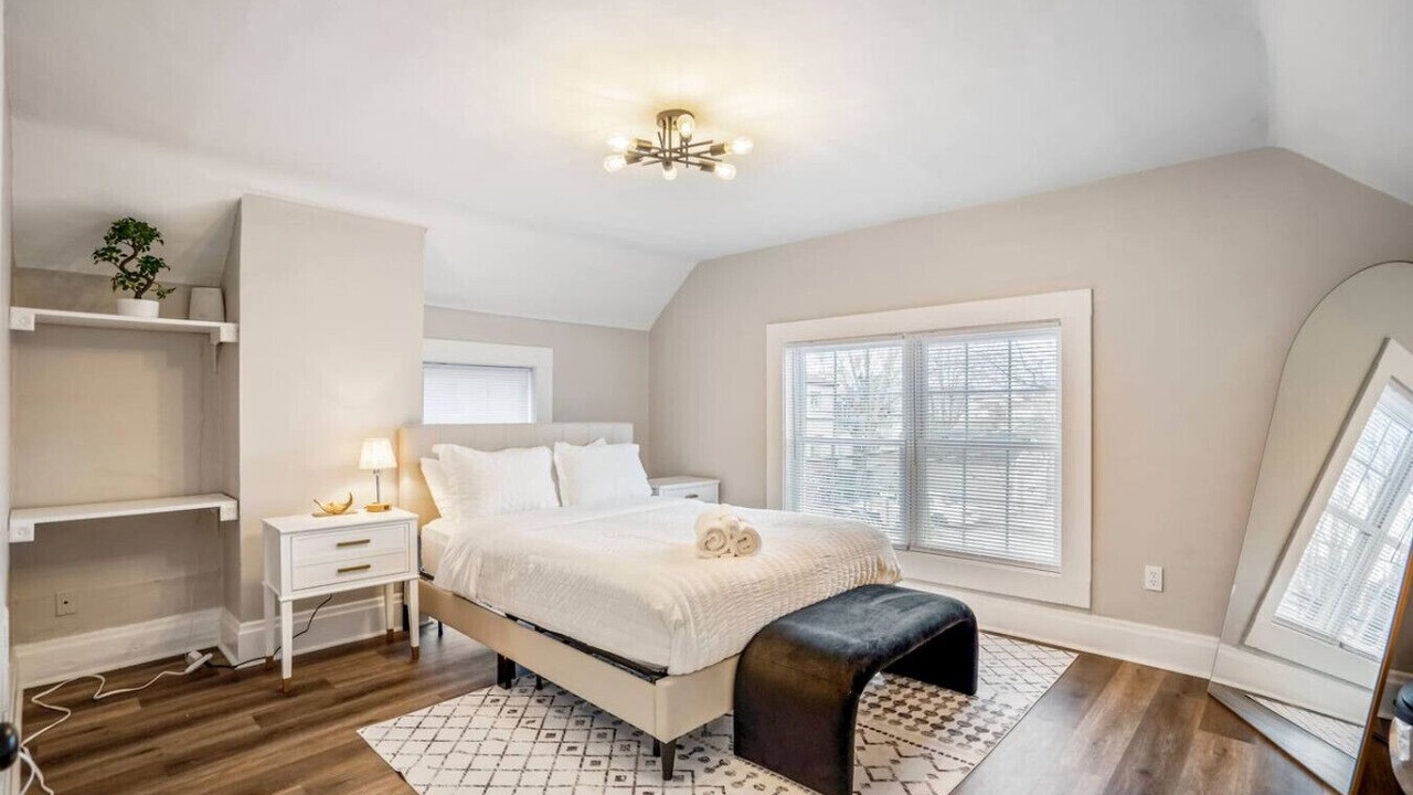 Photo of Bedroom in Weinland Park