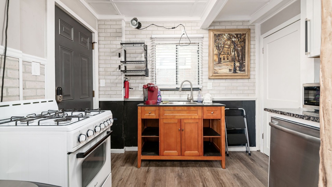 Photo of Kitchen in Old North Columbus