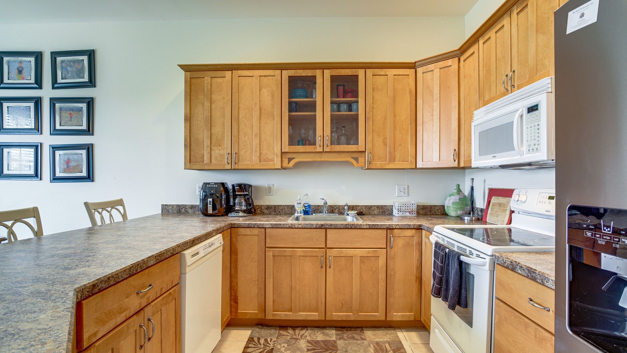 Photo of Kitchen in Villages of Five Points
