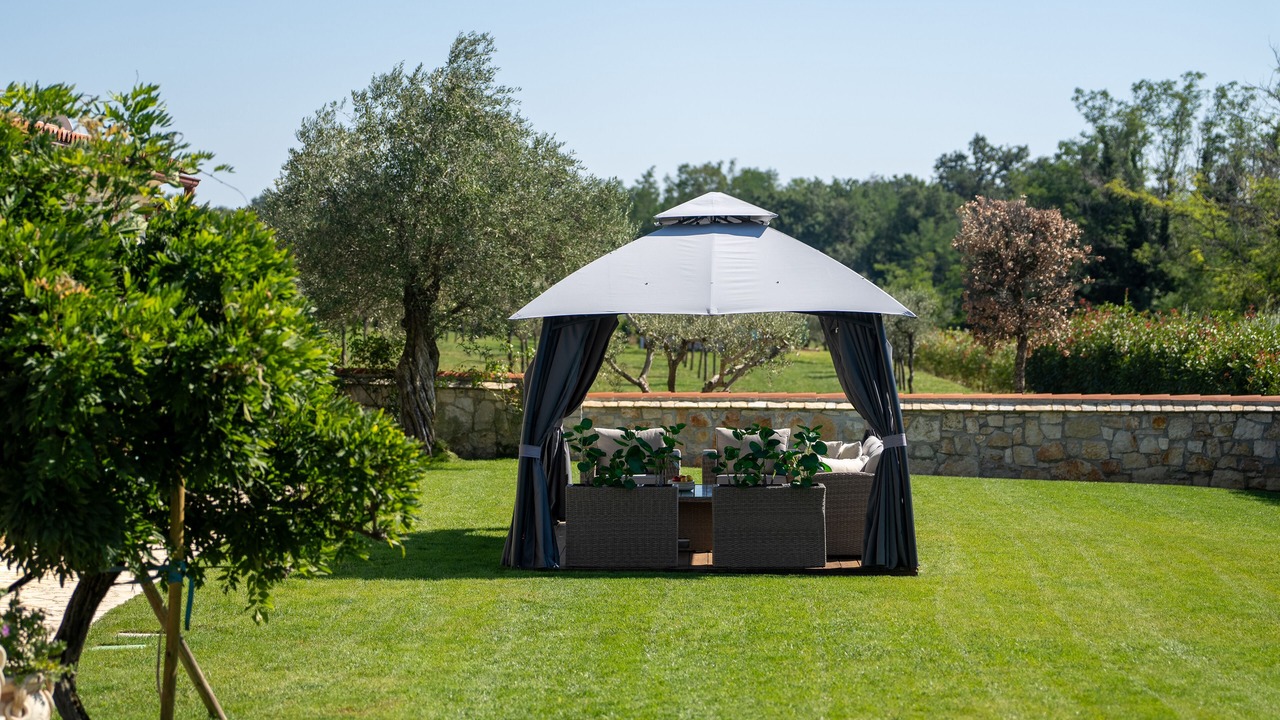 Photo of Outdoor in Mofardini