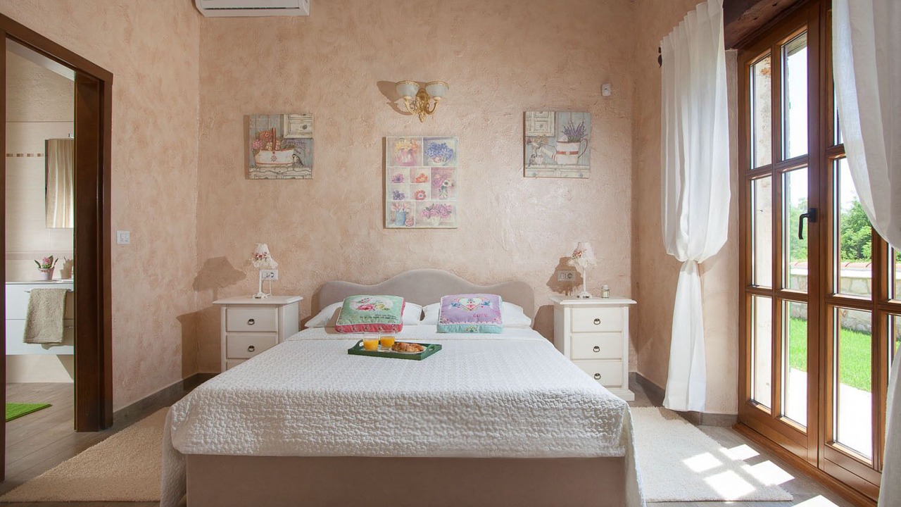 Photo of Bedroom in Mofardini