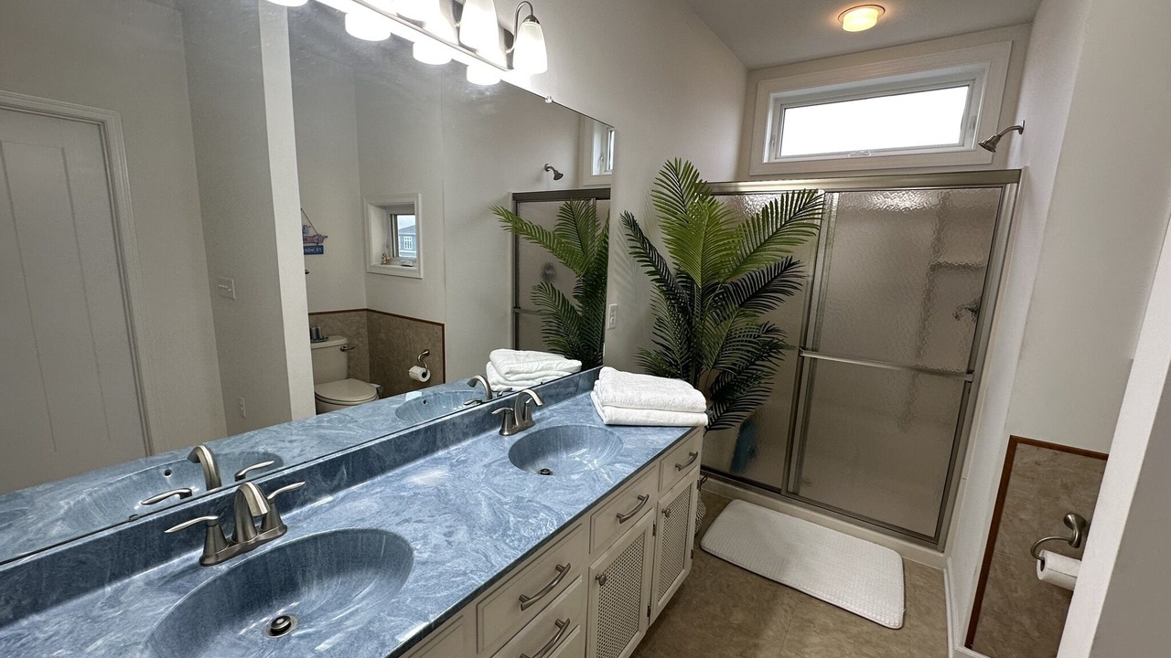 Photo of Bathroom in Broadkill Beach