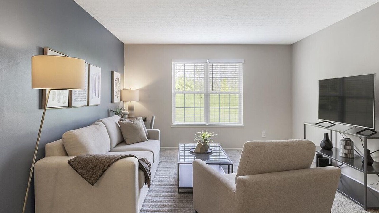 Photo of Livingroom in Lewis Center