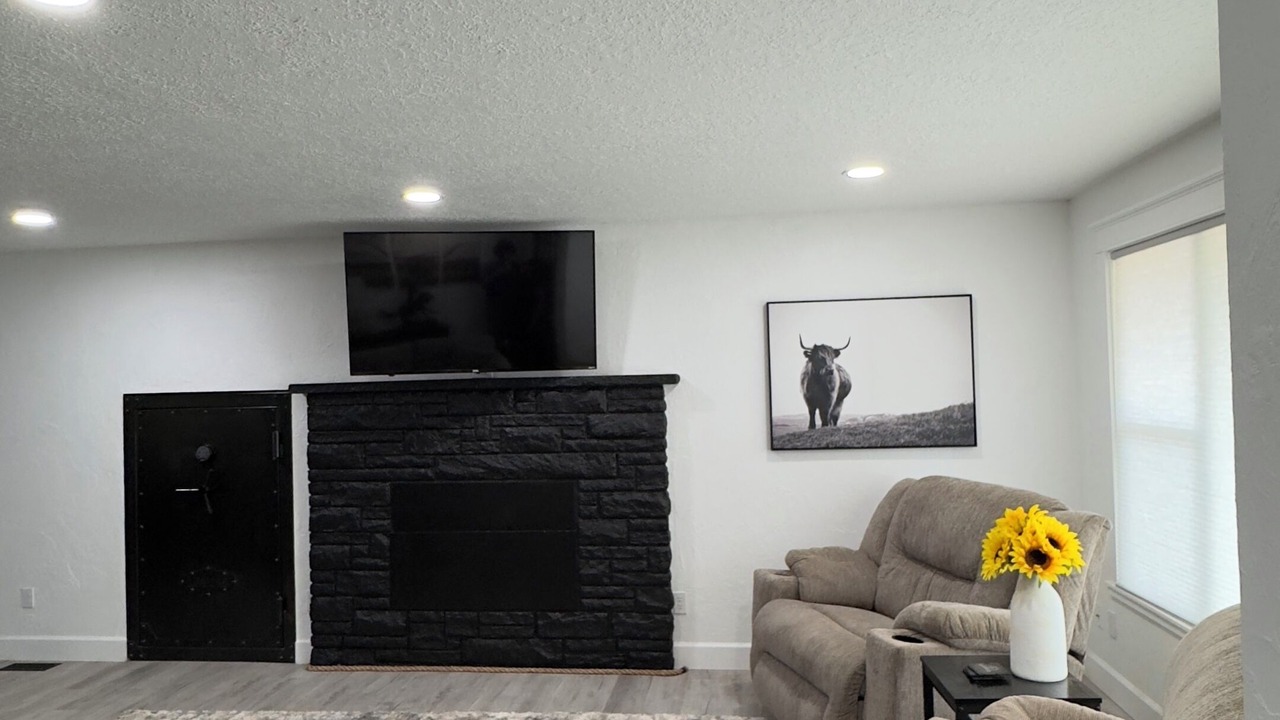 Photo of Livingroom in Terrebonne