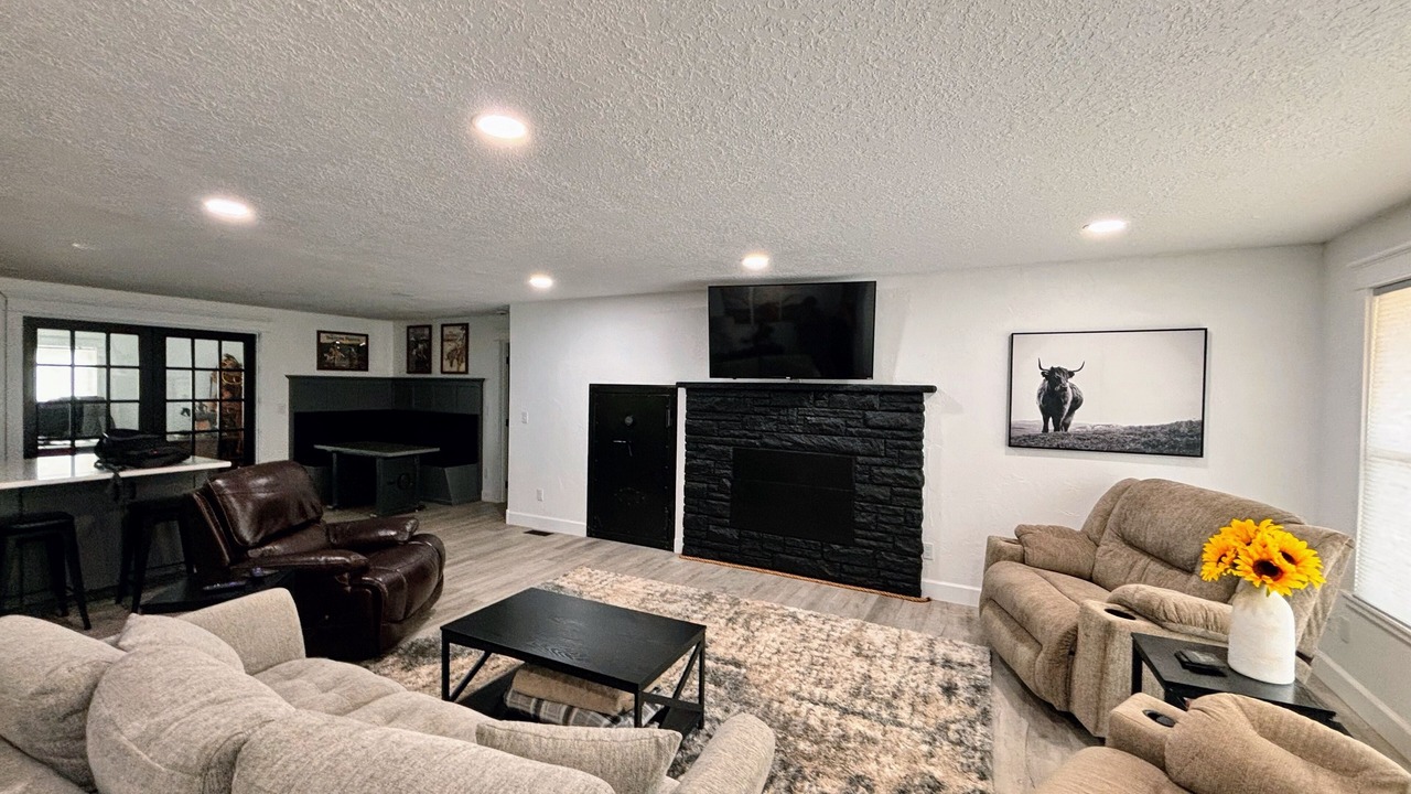 Photo of Livingroom in Terrebonne
