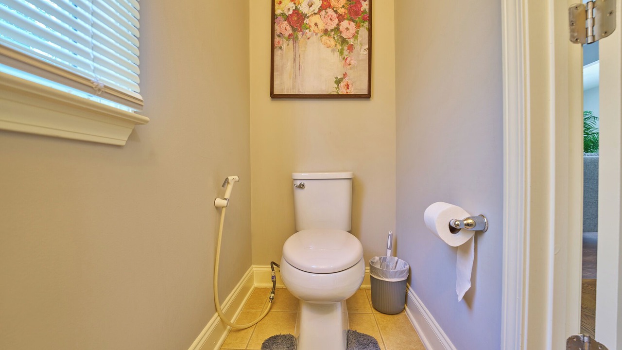 Photo of Bathroom in Hapeville